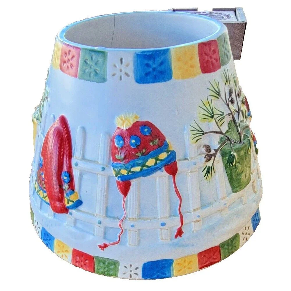 Yankee Candle - Christmas Winter- theme Design - Large Jar Shade Topper